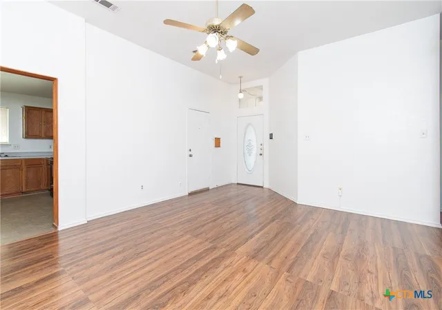 Photo 3 of Single family home for sale at 2406 Cactus Dr, Killeen, TX 76549 | MLS# 621584 | Listing updated on 2026-08-26