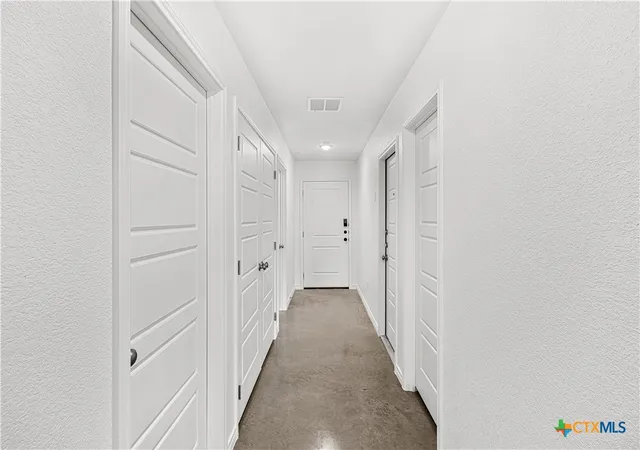Photo 2 of Single family home for sale at 6905 Fread Dr, Killeen, TX 76549 | MLS# 621819 | Listing updated on 2026-08-10