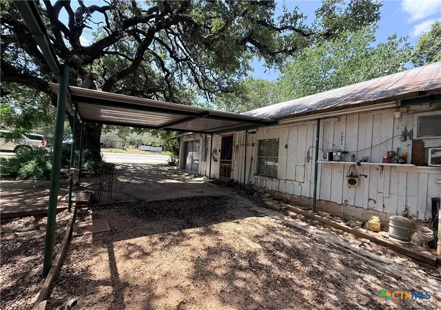 Photo 1 of Single family home for sale at 1414 Main St, Blanco, TX 78606 | MLS# 621626 | Listing updated on 2026-08-06