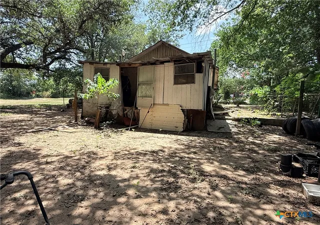 Photo 2 of Single family home for sale at 1414 Main St, Blanco, TX 78606 | MLS# 621626 | Listing updated on 2026-08-06