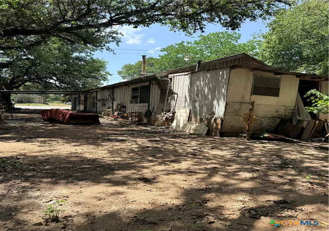 Photo 3 of Single family home for sale at 1414 Main St, Blanco, TX 78606 | MLS# 621626 | Listing updated on 2026-08-06