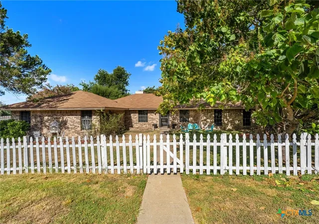 Photo 1 of Single family home for sale at 1106 Nola Ruth Blvd, Harker Heights, TX 76548 | MLS# 621483 | Listing updated on 2026-09-17