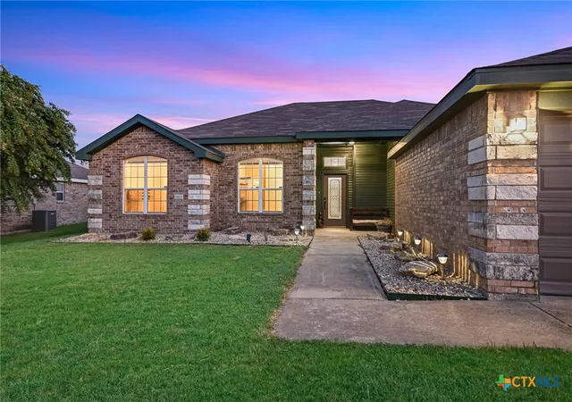 Photo 2 of Single family home for sale at 2403 Lindsey Dr, Copperas Cove, TX 76522 | MLS# 621546 | Listing updated on 2026-09-16