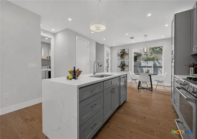 Photo 4 of Condo for sale at 2905 E 5th Street #A, Austin, TX 78702 | MLS# 621864 | Listing updated on 2026-09-10