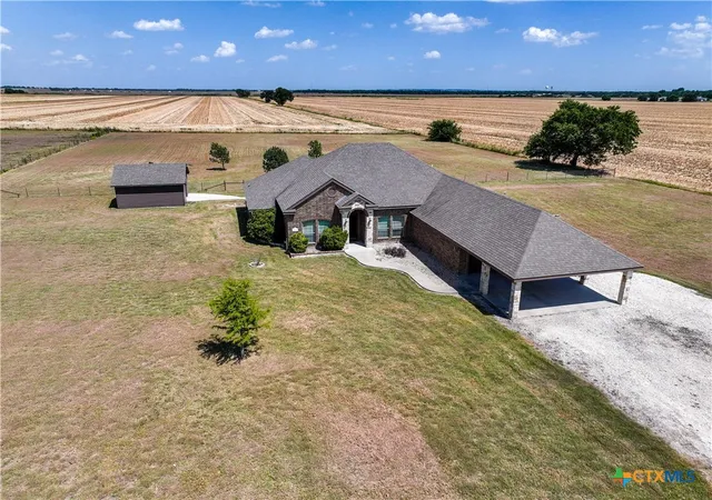 Photo 3 of Single family home for sale at 10559 Hartrick Blf Rd, Temple, TX 76502 | MLS# 621296 | Listing updated on 2026-09-30