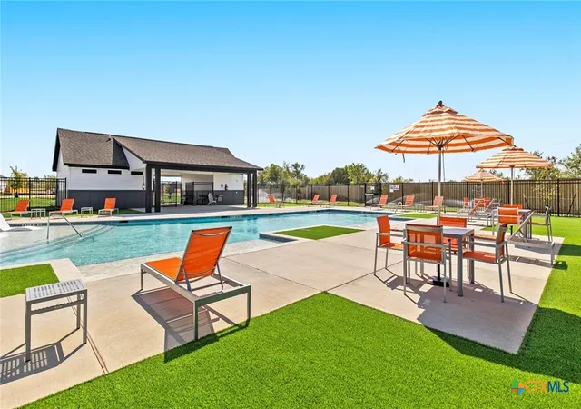 Photo 4 of Single family home for sale at 2527 Applewhite Meadow Dr, San Antonio, TX 78224 | MLS# 621901 | Listing updated on 2026-08-06