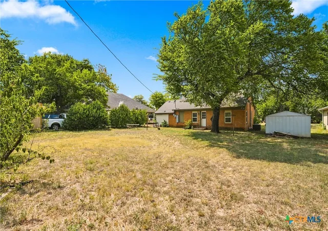 Photo 2 of Single family home for sale at 1126 W 7th Street, Mc Gregor, TX 76657 | MLS# 621903 | Listing updated on 2026-08-31