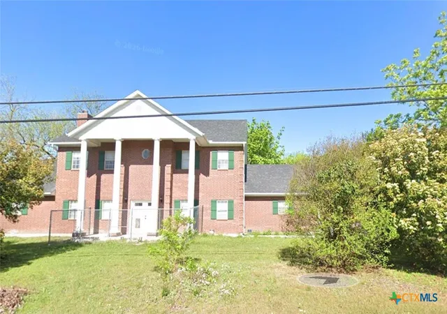 Photo 1 of Sale Pending at 715 E Downs Ave, Temple, TX 76501 | MLS# 621912 | Listing updated on 2026-09-11