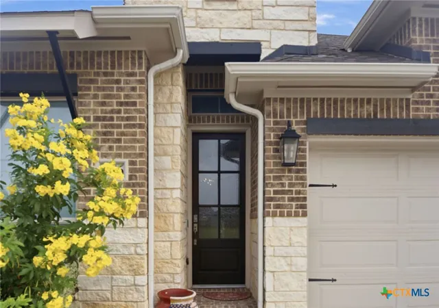 Photo 3 of Single family home for sale at 1916 Highland, Seguin, TX 78155 | MLS# 621741 | Listing updated on 2026-10-06