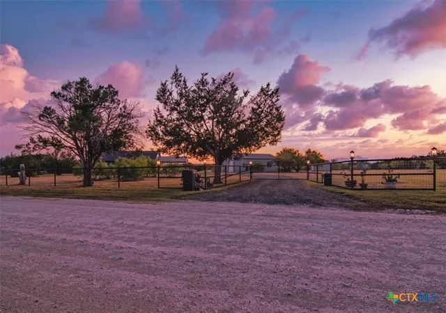 Photo 2 of Single family home for sale at 910 Star Ln, Gatesville, TX 76528 | MLS# 621876 | Listing updated on 2026-08-17