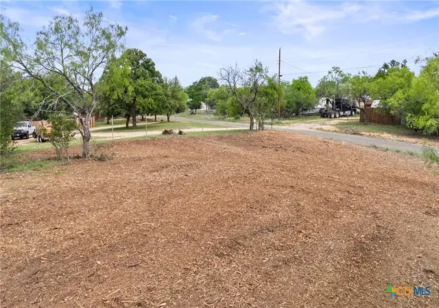 Photo 2 of Land for sale at 336 E Stonecastle Dr, Granite Shoals, TX 78654 | MLS# 621935 | Listing updated on 2026-08-07