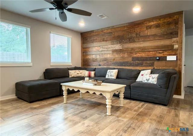 Photo 2 of Single family home for sale at 99 Old Austin Hwy, Johnson City, TX 78636 | MLS# 621937 | Listing updated on 2026-08-07