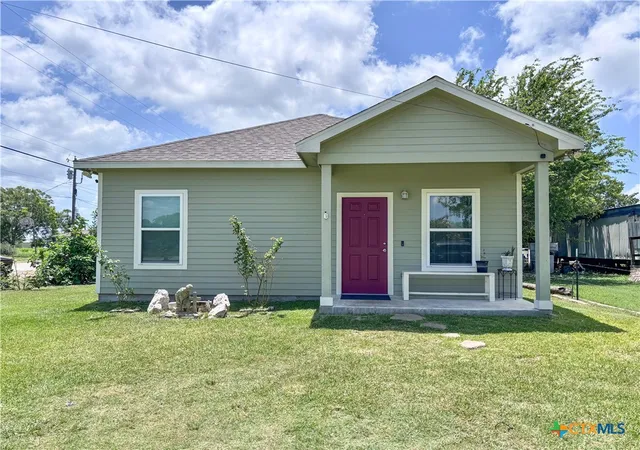 Photo 1 of Single family home for sale at 668 Commerce St, Bloomington, TX 77951 | MLS# 621879 | Listing updated on 2026-09-12