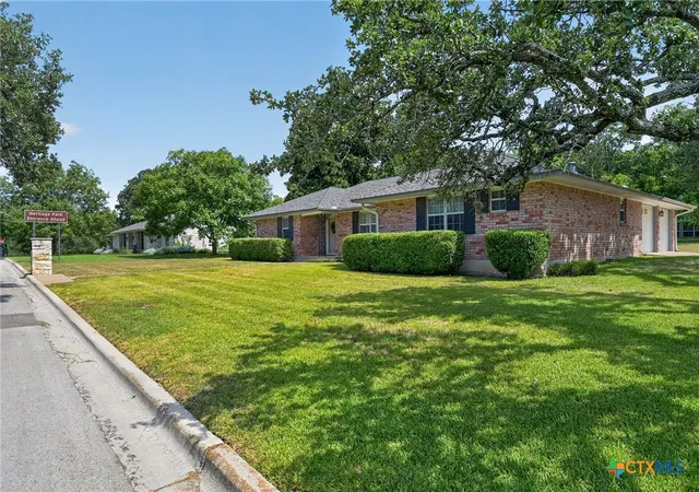 Photo 3 of Single family home for sale at 501 E 24th Avenue, Belton, TX 76513 | MLS# 621507 | Listing updated on 2026-08-07