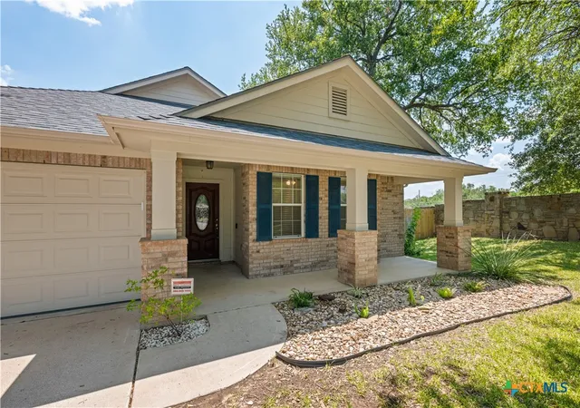 Photo 3 of Single family home for sale at 1801 Crk Crst Way, Round Rock, TX 78664 | MLS# 621851 | Listing updated on 2026-09-14