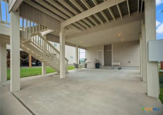 Photo 4 of Single family home for sale at 6 Alligator Head Ln, Port O Connor, TX 77982 | MLS# 621191 | Listing updated on 2026-08-30