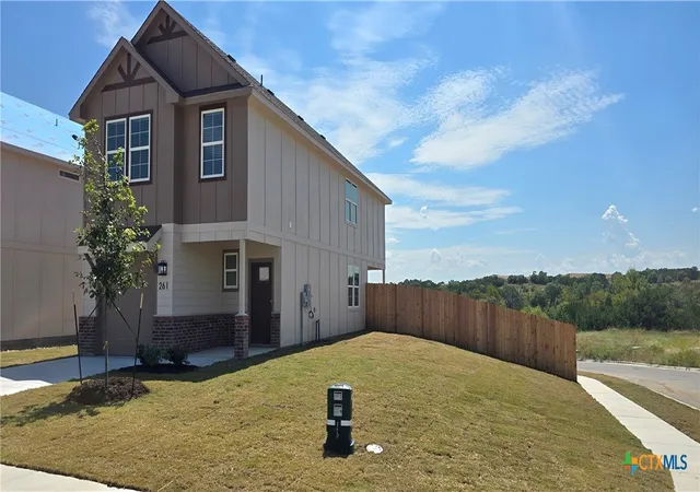 Photo 2 of Single family home for sale at 261 Monty Ave, Copperas Cove, TX 76528 | MLS# 621945 | Listing updated on 2026-09-16
