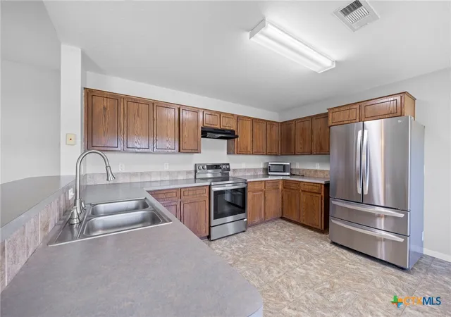 Photo 2 of Single family home for sale at 2607 Tarrant County Dr, Killeen, TX 76549 | MLS# 616054 | Listing updated on 2026-08-10