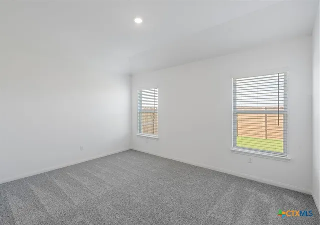 Photo 3 of Single family home for sale at 116 Paria Ct, Jarrell, TX 76537 | MLS# 620870 | Listing updated on 2026-09-11