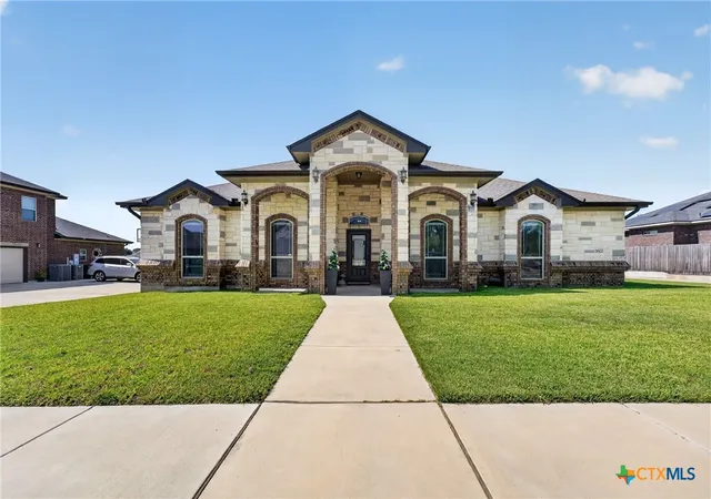 Photo 1 of Single family home for sale at 8502 Dorset Dr, Killeen, TX 76542 | MLS# 621504 | Listing updated on 2026-09-30