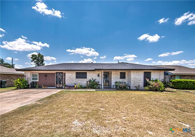 Photo 1 of Single family home for sale at 2609 Valley Frg Ave, Temple, TX 76504 | MLS# 621976 | Listing updated on 2026-09-16