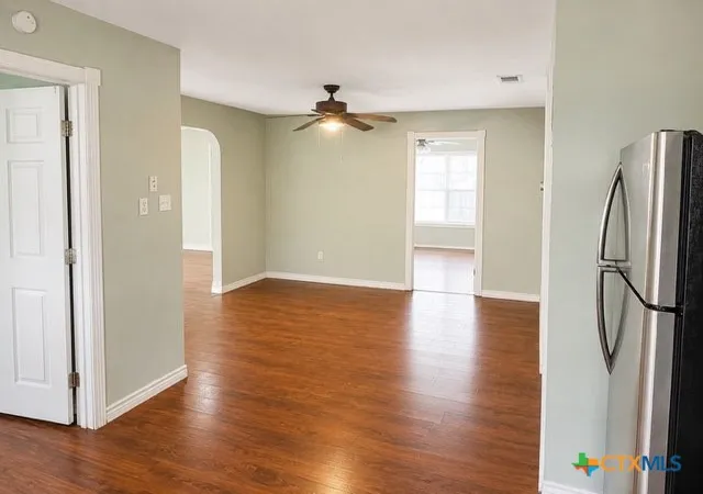 Photo 3 of Single family home for sale at 1504 Justice Dr, Port Lavaca, TX 77979 | MLS# 622062 | Listing updated on 2026-09-25