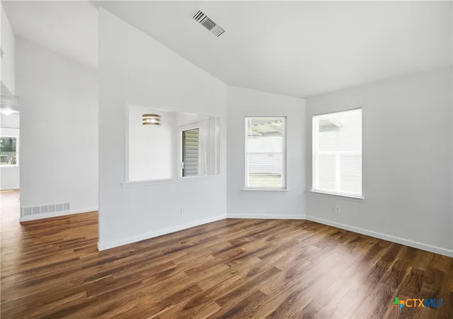 Photo 3 of Single family home for sale at 2216 Cimmaron Dr, Killeen, TX 76543 | MLS# 622113 | Listing updated on 2026-09-18