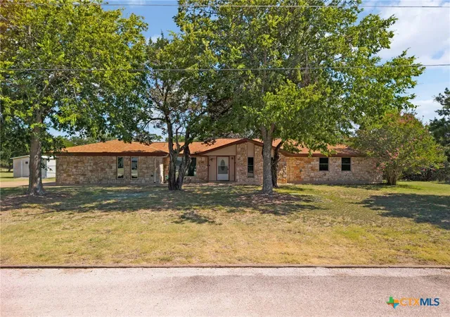 Photo 1 of Single family home for sale at 381 County Rd 4755, Kempner, TX 76539 | MLS# 622098 | Listing updated on 2026-09-15