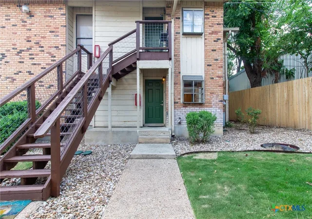 Photo 2 of Condo for sale at 421 W San Antonio St #I 2, San Marcos, TX 78666 | MLS# 622150 | Listing updated on 2026-09-11