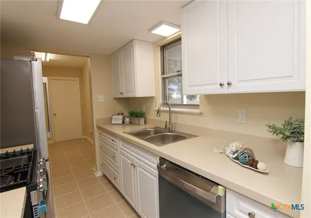 Photo 2 of Single family home for sale at 3203 Lake Charles Ave, Killeen, TX 76543 | MLS# 621586 | Listing updated on 2026-09-09