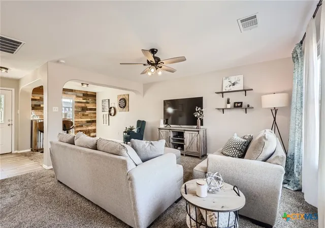 Photo 4 of Single family home for sale at 338 Liberty St, Hutto, TX 78634 | MLS# 620487 | Listing updated on 2026-08-11