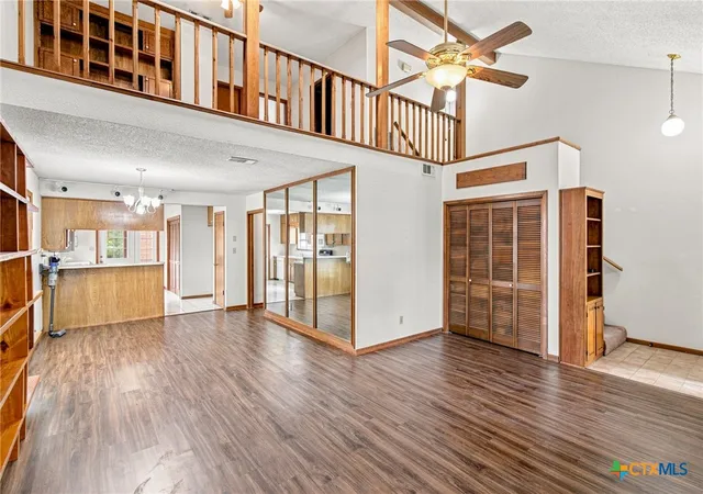 Photo 3 of Townhouse for sale at 101 Maplewood Dr #7, Victoria, TX 77901 | MLS# 622186 | Listing updated on 2026-08-10