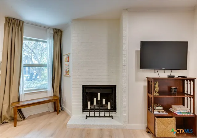 Photo 2 of Single family home for sale at 5608 Cougar Dr #117, Austin, TX 78745 | MLS# 619990 | Listing updated on 2026-08-24