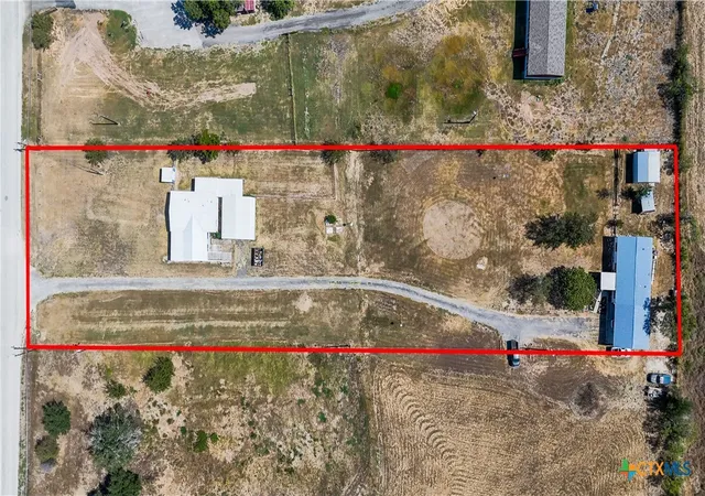 Photo 2 of Manufactured home for sale at 5013 Tucker Hl Ln, Cedar Creek, TX 78612 | MLS# 622247 | Listing updated on 2026-08-31