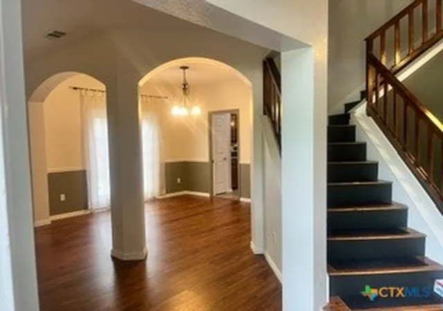 Photo 3 of Single family home for sale at 405 Arapaho Dr, Harker Heights, TX 76548 | MLS# 621880 | Listing updated on 2026-08-11
