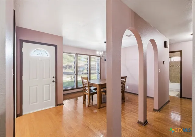 Photo 3 of Single family home for sale at 308 Alamogordo Dr, Victoria, TX 77904 | MLS# 622273 | Listing updated on 2026-08-23