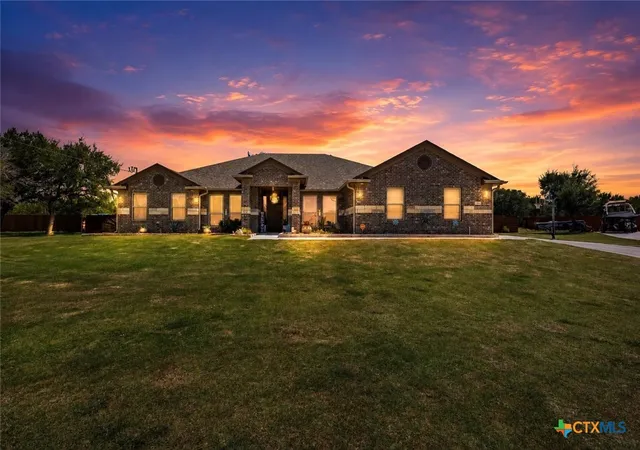 Photo 1 of Sale Pending at 119 Savage Cir, Copperas Cove, TX 76522 | MLS# 620998 | Listing updated on 2026-09-14