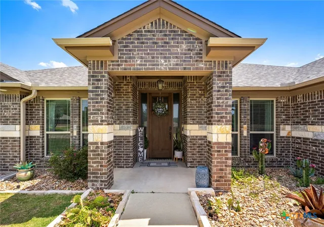 Photo 3 of Sale Pending at 119 Savage Cir, Copperas Cove, TX 76522 | MLS# 620998 | Listing updated on 2026-09-14