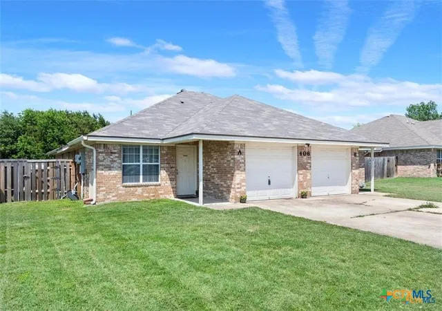 Photo 1 of Multi family home for sale at 406 W Dale Ave, Nolanville, TX 76559 | MLS# 622287 | Listing updated on 2026-08-31