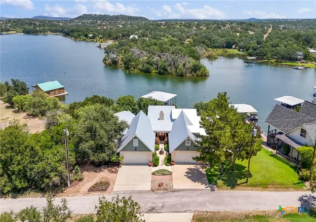 Photo 3 of Single family home for sale at 503 County Rd 142, Burnet, TX 78611 | MLS# 620240 | Listing updated on 2026-08-19