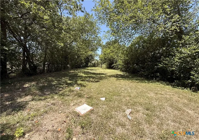 Photo 1 of Land for sale at 1020 S 10th Street, Temple, TX 76504 | MLS# 622302 | Listing updated on 2026-08-19