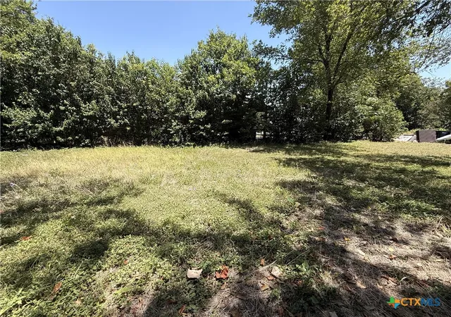Photo 2 of Land for sale at 1020 S 10th Street, Temple, TX 76504 | MLS# 622302 | Listing updated on 2026-08-19