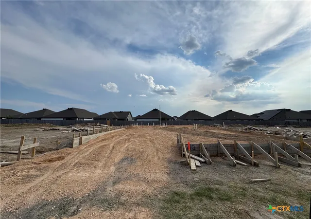 Photo 1 of Single family home for sale at 710 James Parker Cir, Killeen, TX 76542 | MLS# 622387 | Listing updated on 2026-08-31