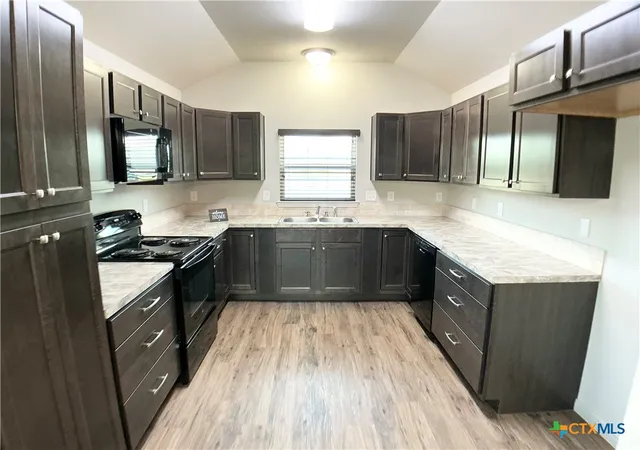 Photo 3 of Single family home for sale at 3603 Hanselman Rd, Victoria, TX 77901 | MLS# 622396 | Listing updated on 2026-09-07