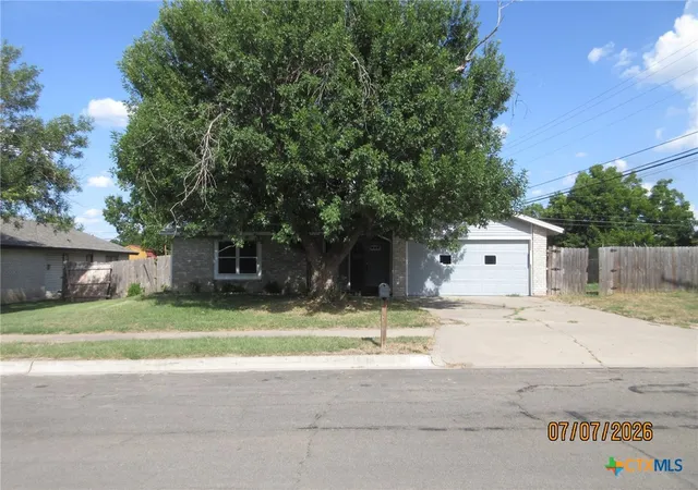 Photo 1 of Single family home for sale at 2006 Eisenhower Dr, Killeen, TX 76543 | MLS# 622207 | Listing updated on 2026-09-17