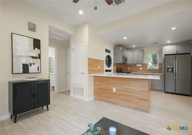 Photo 3 of Condo for sale at 1705 E 14th Street #B, Austin, TX 78702 | MLS# 619613 | Listing updated on 2026-08-12