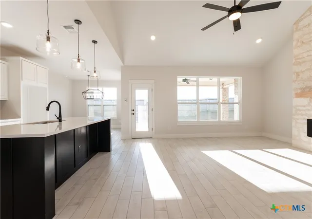 Photo 3 of Single family home for sale at 8415 James Herring's Way, Killeen, TX 76542 | MLS# 622430 | Listing updated on 2026-09-21