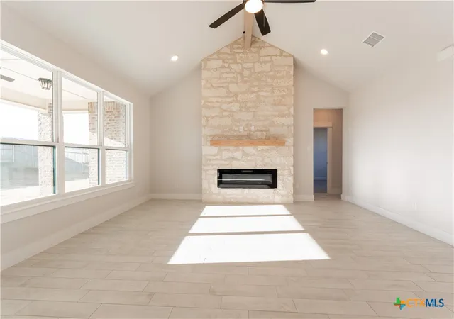Photo 4 of Single family home for sale at 8415 James Herring's Way, Killeen, TX 76542 | MLS# 622430 | Listing updated on 2026-09-21