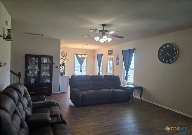 Photo 4 of Single family home for sale at 2105 Lindsey Dr, Copperas Cove, TX 76522 | MLS# 622407 | Listing updated on 2026-08-31