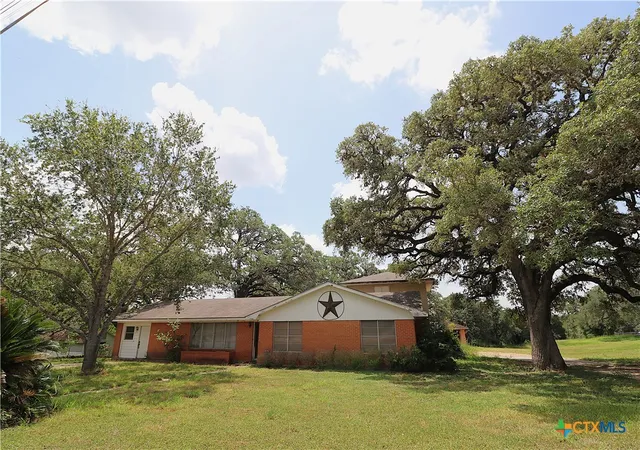 Photo 46 of Single family home for sale at 229 E Fannin St, Goliad, TX 77963 | MLS# 622313 | Listing updated on 2026-08-19